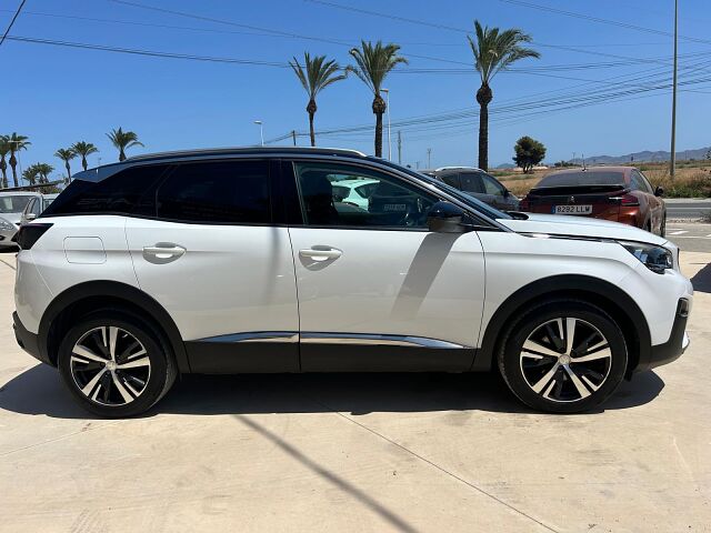 PEUGEOT 3008 ALLURE 1.2 E-THP AUTO SPANISH LHD IN SPAIN 77000 MILES SUPER 2019